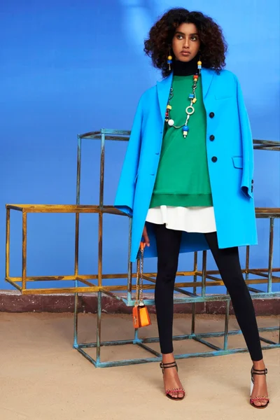 Look 12